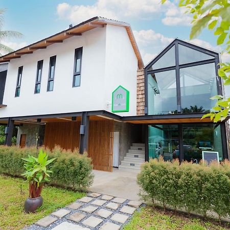 In My Place Cafotel Khlong Thom Exterior photo