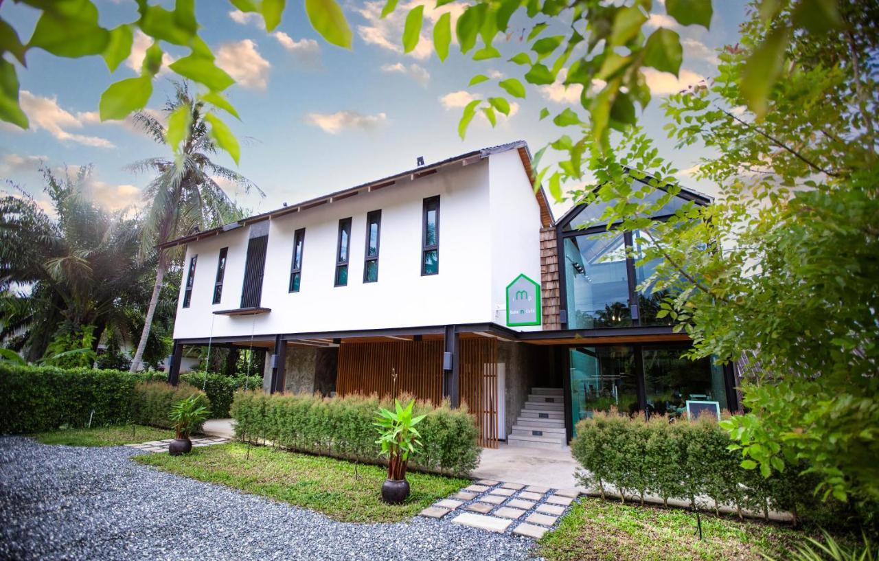 In My Place Cafotel Khlong Thom Exterior photo