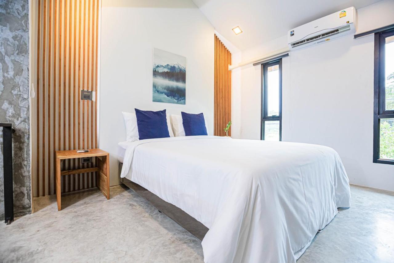 In My Place Cafotel Khlong Thom Exterior photo