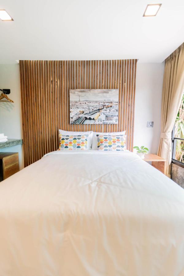 In My Place Cafotel Khlong Thom Exterior photo