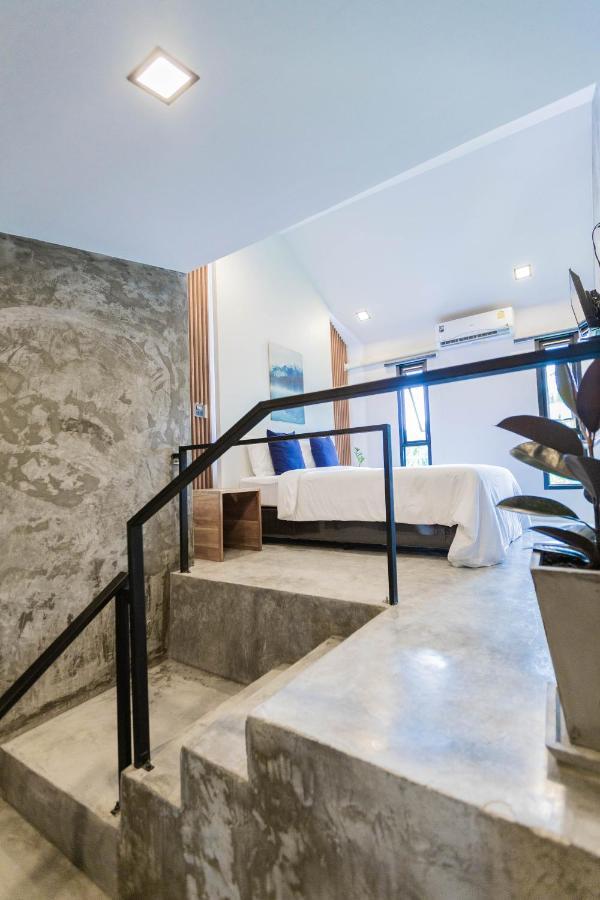 In My Place Cafotel Khlong Thom Exterior photo
